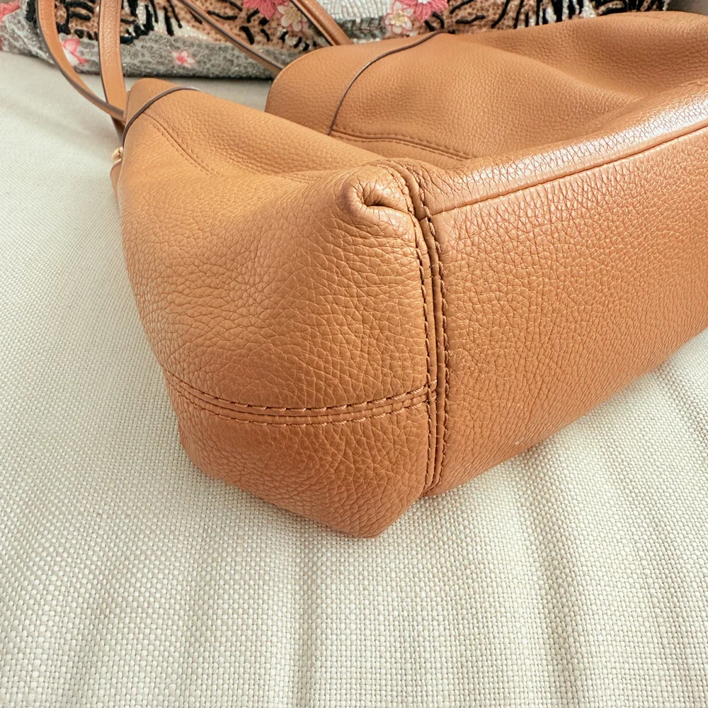 Coach Caramel Leather Shoulder Bag - Picture 5 of 12